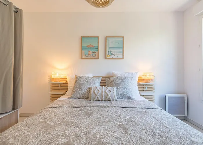 151 Bay Street-2 By Interhome *