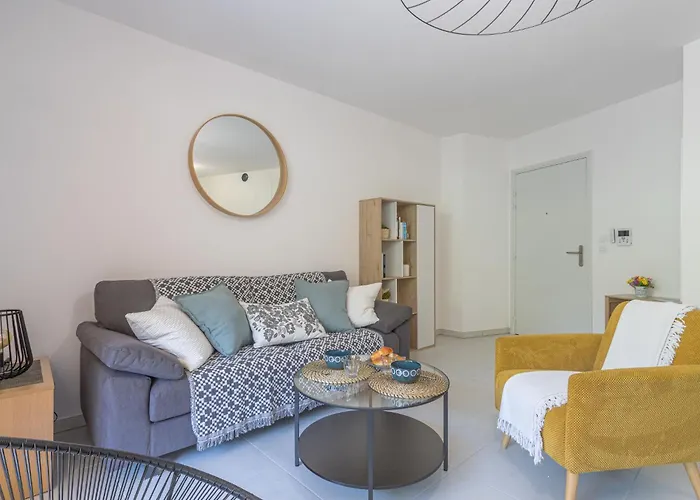 151 Bay Street-2 By Interhome *