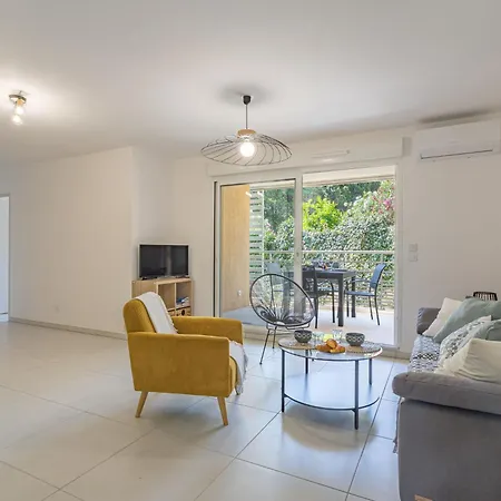 151 Bay Street-2 By Interhome